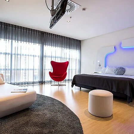 Отель Eurostars Palacio De Cristal 4*