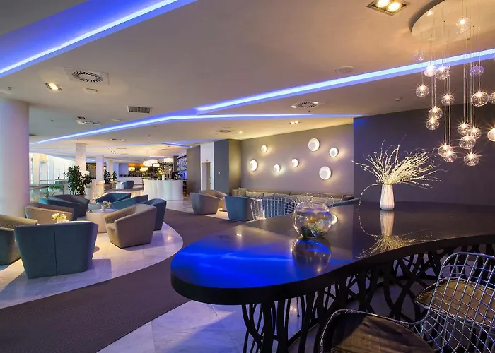 Hotel Eurostars Palacio De Cristal 4*